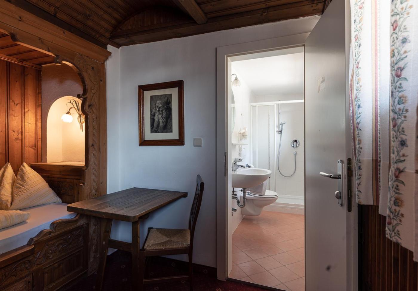 Gasthof Residence Brugghof & Erlhof Campo Tures Phòng bức ảnh