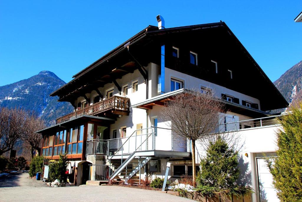 Gasthof Residence Brugghof & Erlhof Campo Tures Ngoại thất bức ảnh